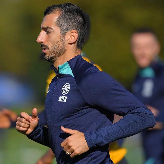 开元官网-从风云突变里昂赛后防线松动到集结日罗马调整名单以备葡超，国际米兰集结日豪取连胜的简单介绍